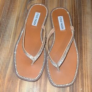 Brand New Never Worn Steven Madden Rhinestone Sandals.
